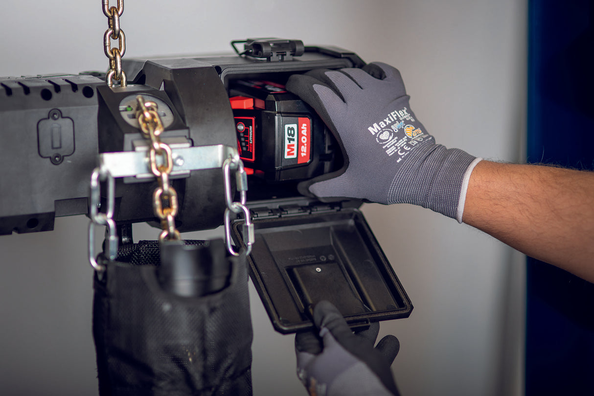 CM BatteryStar Battery Powered Chain Hoist